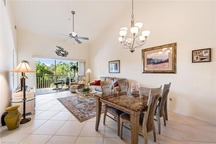 9175  Celeste  DR, Naples, FL 34113