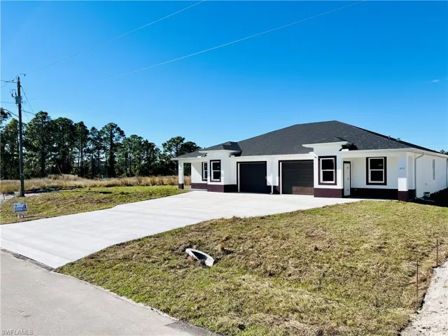 832-834  Holmes  AVE, Lehigh Acres, FL 33974