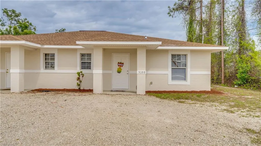 5108/5110 26th St Sw, Lehigh Acres Fl 33973