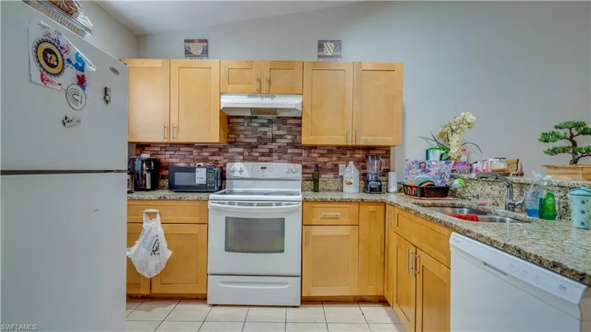 5108/5110 26th St Sw, Lehigh Acres Fl 33973