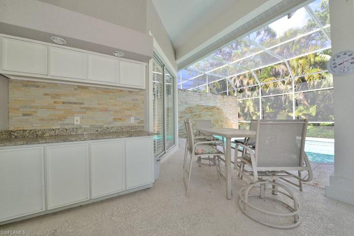 106  Cypress View  DR, Naples, FL 34113