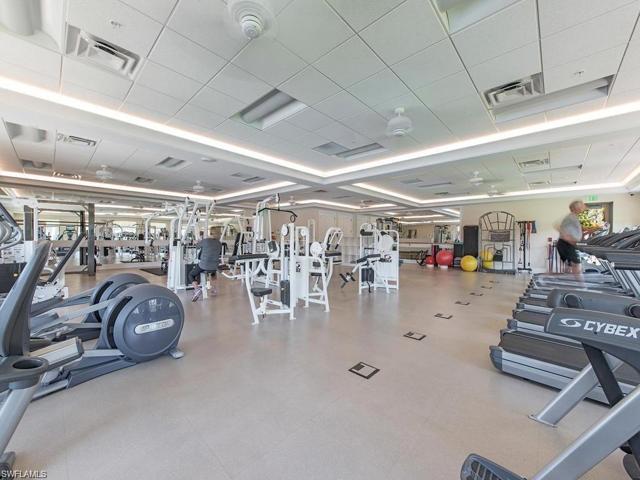 106  Cypress View  DR, Naples, FL 34113