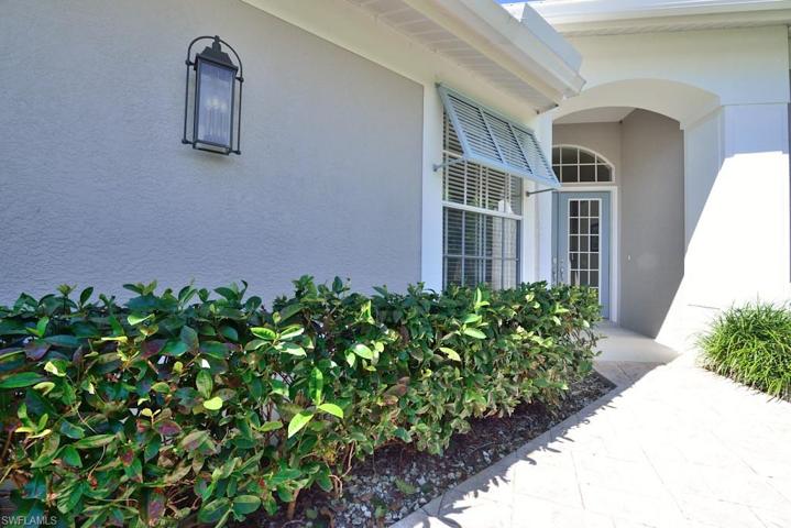106  Cypress View  DR, Naples, FL 34113