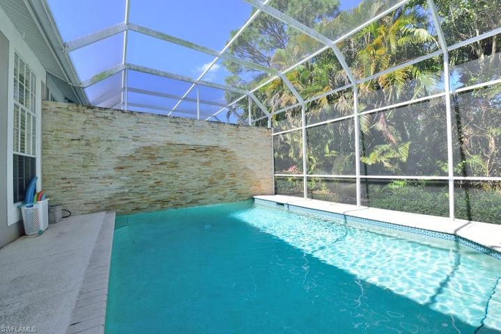 106  Cypress View  DR, Naples, FL 34113