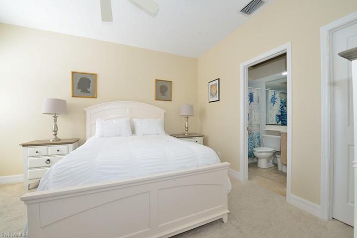 106  Cypress View  DR, Naples, FL 34113