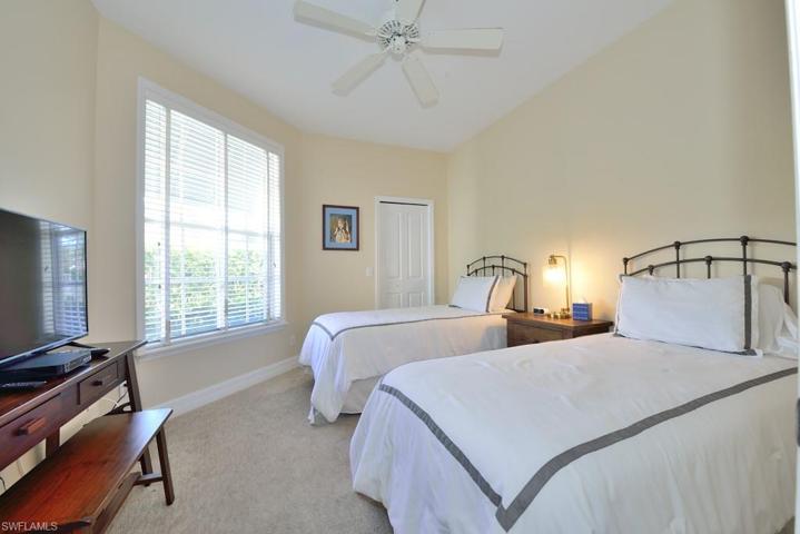 106  Cypress View  DR, Naples, FL 34113