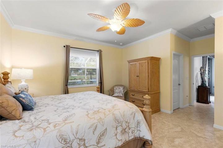 14737  Cranberry  CT, Naples, FL 34114