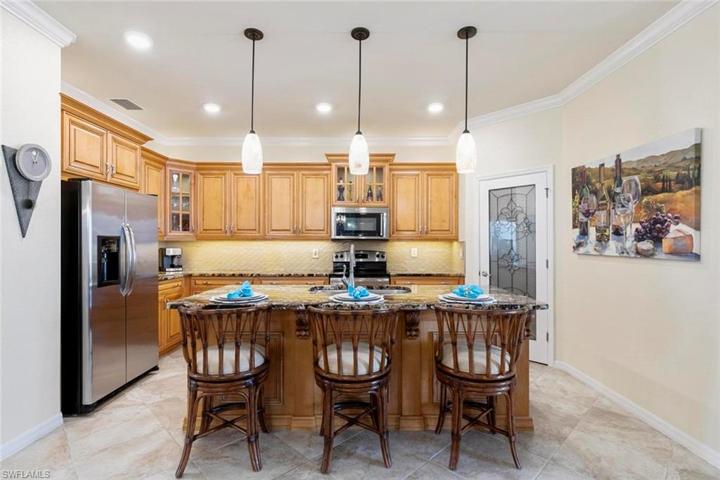 14737  Cranberry  CT, Naples, FL 34114