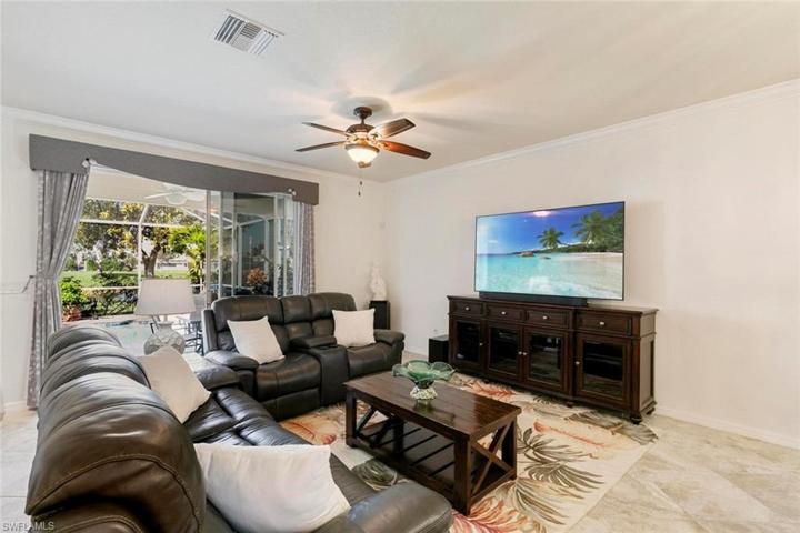14737  Cranberry  CT, Naples, FL 34114