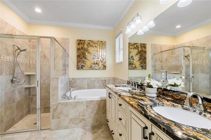 14737  Cranberry  CT, Naples, FL 34114