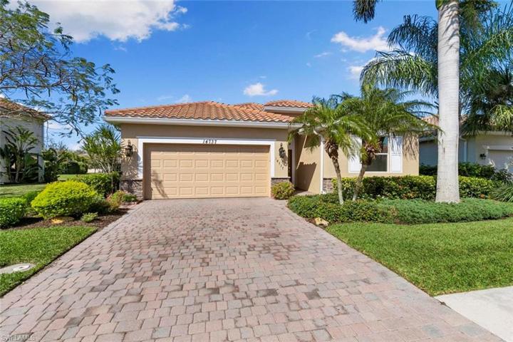 14737  Cranberry  CT, Naples, FL 34114