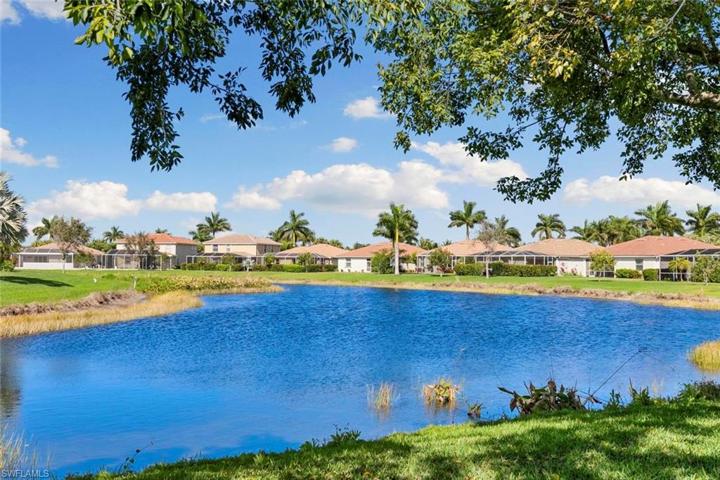 14737  Cranberry  CT, Naples, FL 34114
