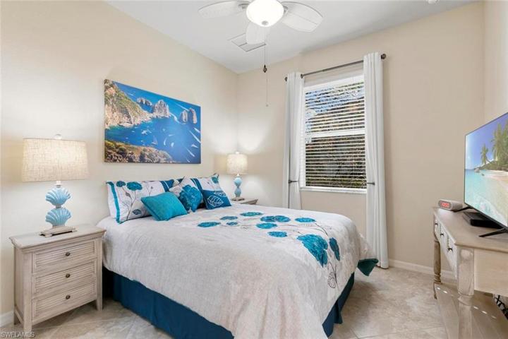 14737  Cranberry  CT, Naples, FL 34114