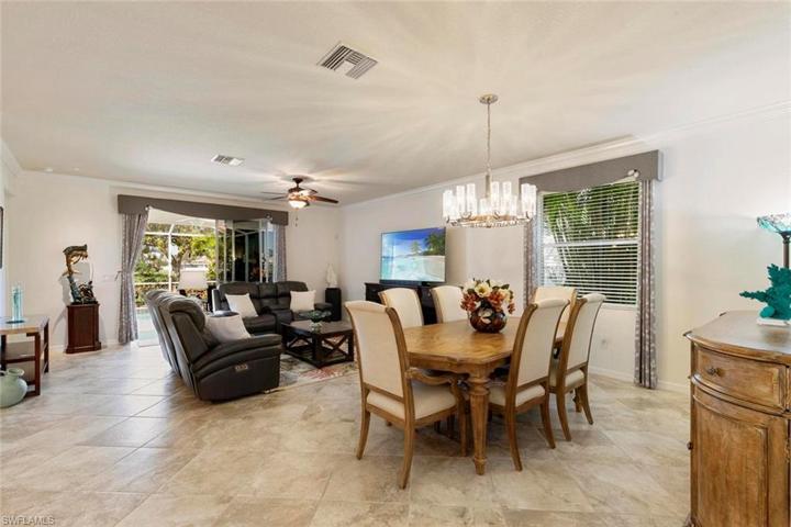 14737  Cranberry  CT, Naples, FL 34114