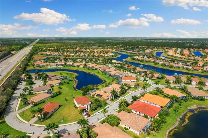 14737  Cranberry  CT, Naples, FL 34114