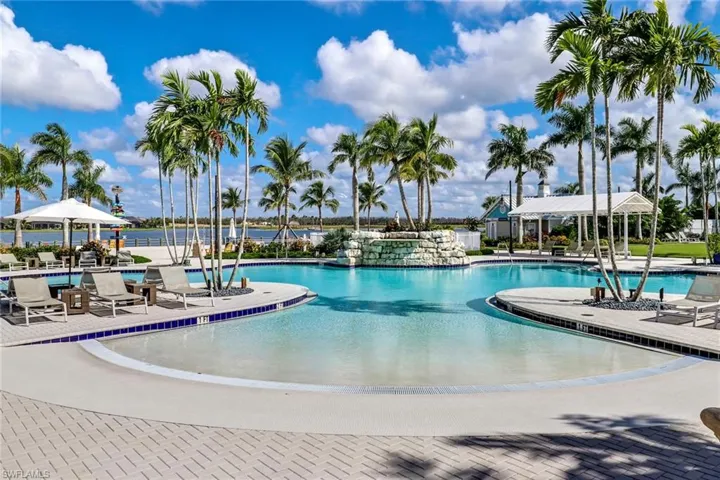 14537 Stern Way, Naples, Florida 34114