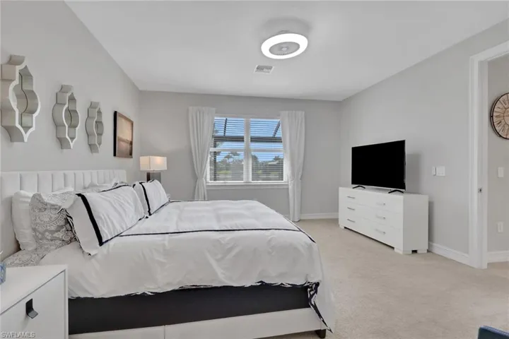 14537 Stern Way, Naples, Florida 34114