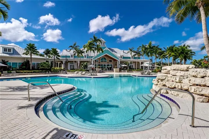 14537 Stern Way, Naples, Florida 34114