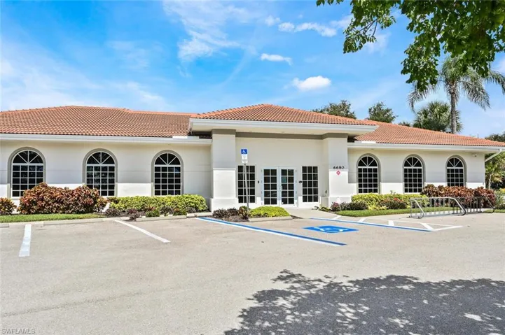 Glen Eagle Country Club