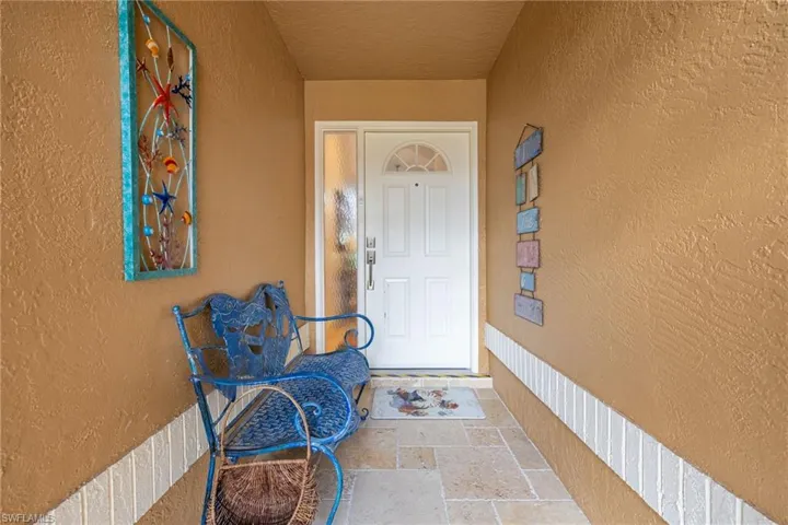 Spacious exterior entry