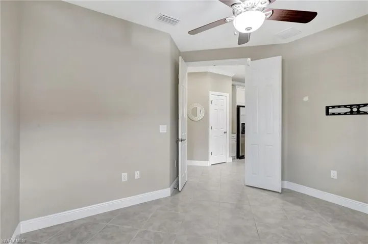 13382  Kent  ST, Naples, FL 34109