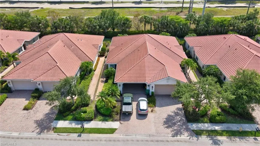 13382  Kent  ST, Naples, FL 34109