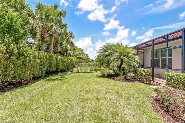 13382  Kent  ST, Naples, FL 34109