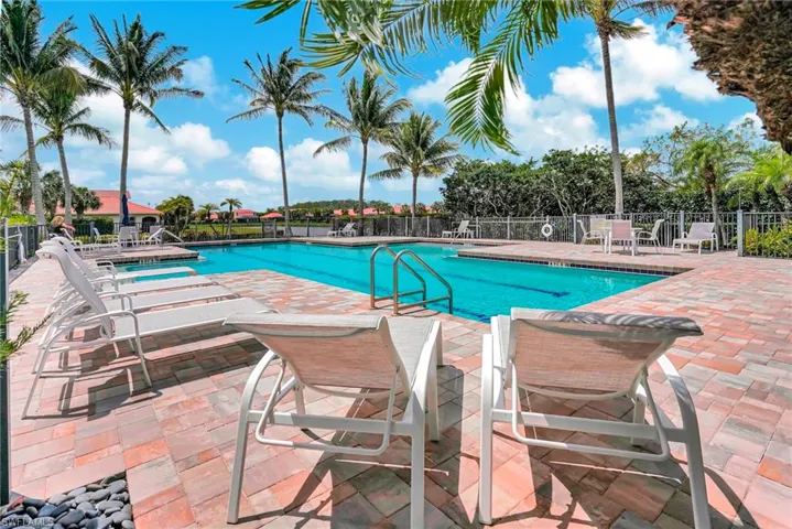 13382  Kent  ST, Naples, FL 34109