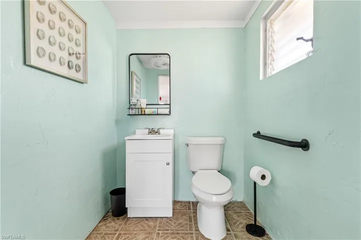Shop bathroom