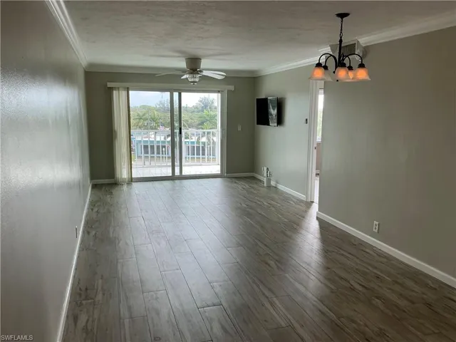 2885 Palm Beach Blvd 408, Fort Myers, Florida 33916