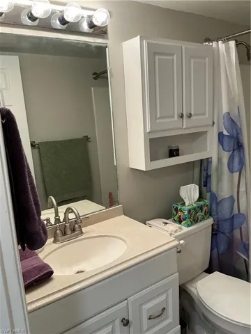 2885 Palm Beach Blvd 408, Fort Myers, Florida 33916