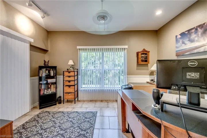 2804 Ne 3rd Ave, Cape Coral, Florida 33909
