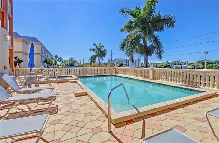 410 Bayfront Pl 2307, Naples, Florida 34102