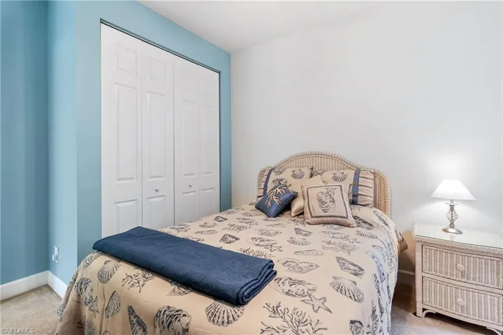 14807  Sterling Oaks  DR, Naples, FL 34110