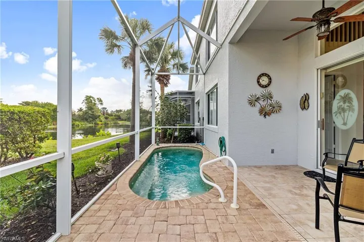 14807  Sterling Oaks  DR, Naples, FL 34110