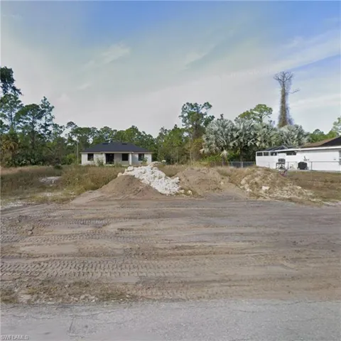 186 Beckley Dr, Lehigh Acres, Florida 33974