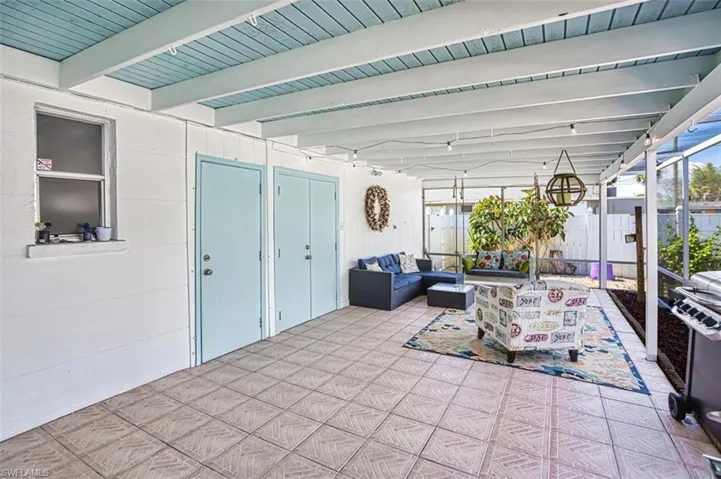 View of patio featuring outdoor lounge area