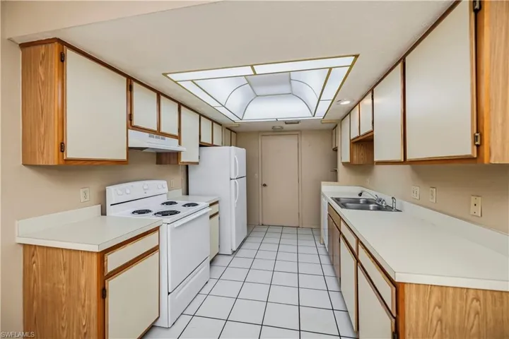 2622 Kitchen