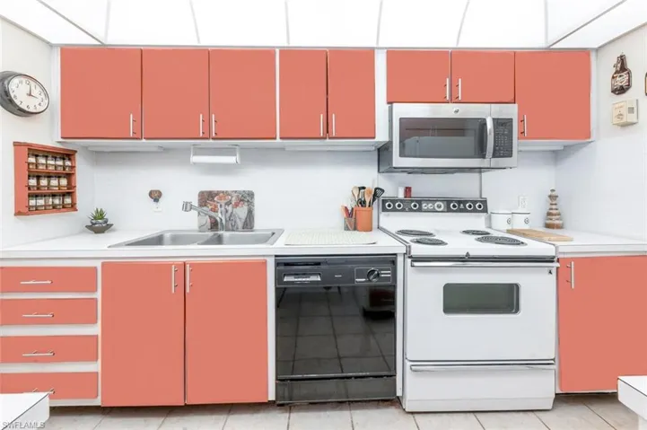 Beautifully coordinated with dining room colors.