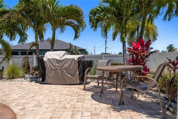 2553 NW 21st  PL, Cape Coral, FL 33993