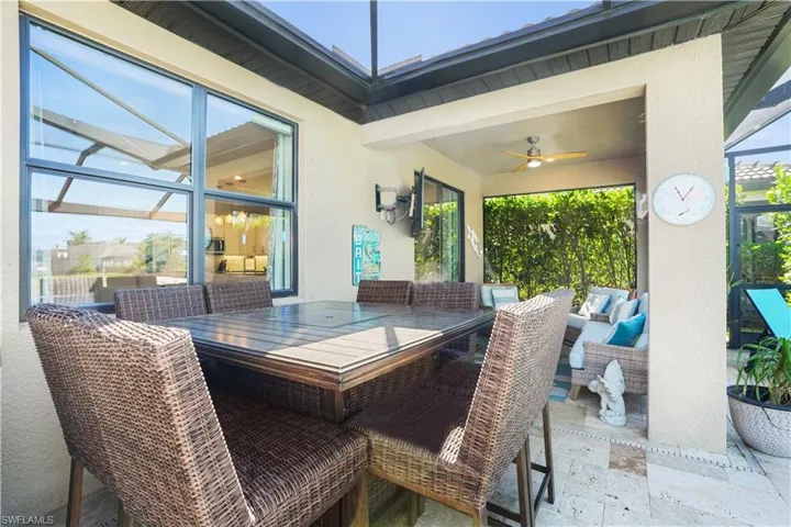 2077 Hamlin St, Naples, Florida 34120