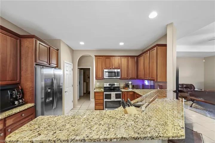 3924 Ruxton RD, NAPLES FL 34116
