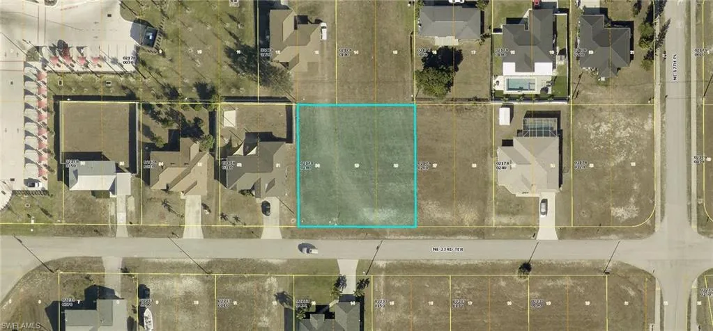 1627 Ne 23rd Ter, Cape Coral, Florida 33909