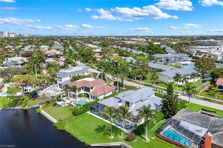 4127 Belair Ln, Naples, Florida 34103