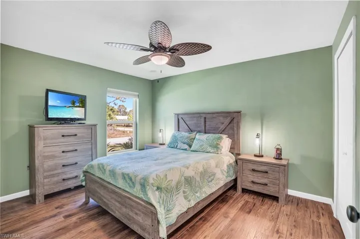 1138  Mobley E ST, Lehigh Acres, FL 33974