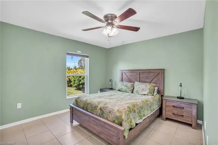 1138  Mobley E ST, Lehigh Acres, FL 33974
