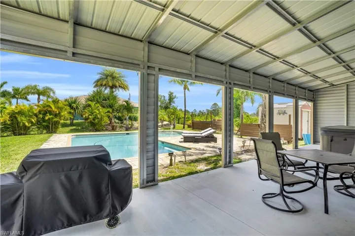 1138  Mobley E ST, Lehigh Acres, FL 33974