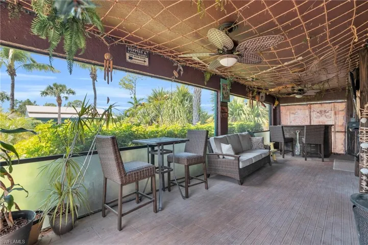 1138  Mobley E ST, Lehigh Acres, FL 33974