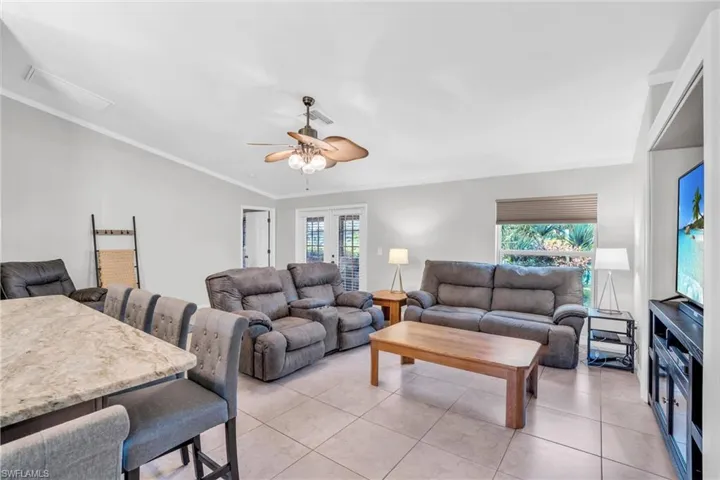 1138  Mobley E ST, Lehigh Acres, FL 33974