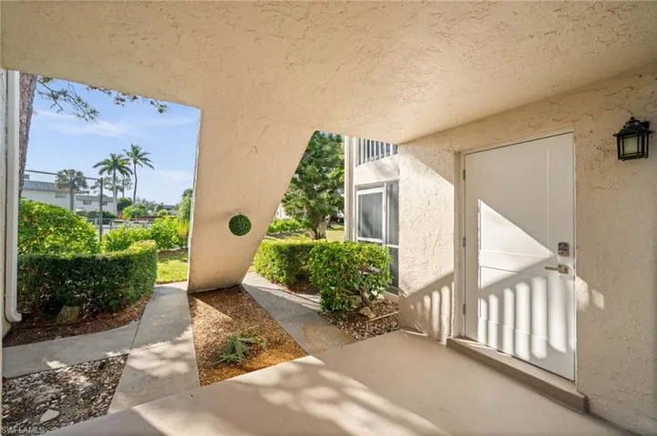 1549  Sandpiper ST  , Naples, FL 34102